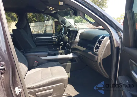 2019 Ram 1500 Big Horn/Lone Star 4X2 5'7 Box from USA, damaged, VIN 1C6RREFT8KN601052